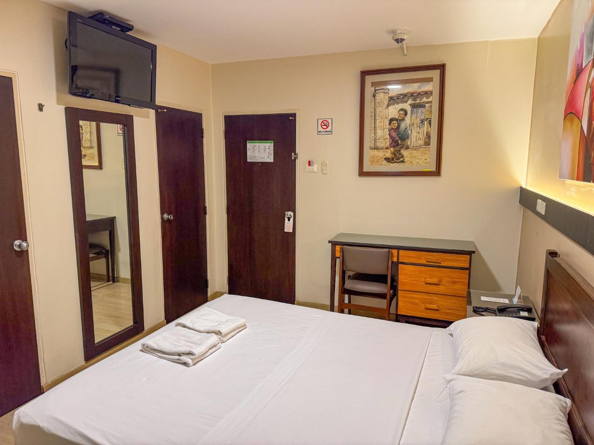 Gh Alexander Hotel 과야킬 외부 사진