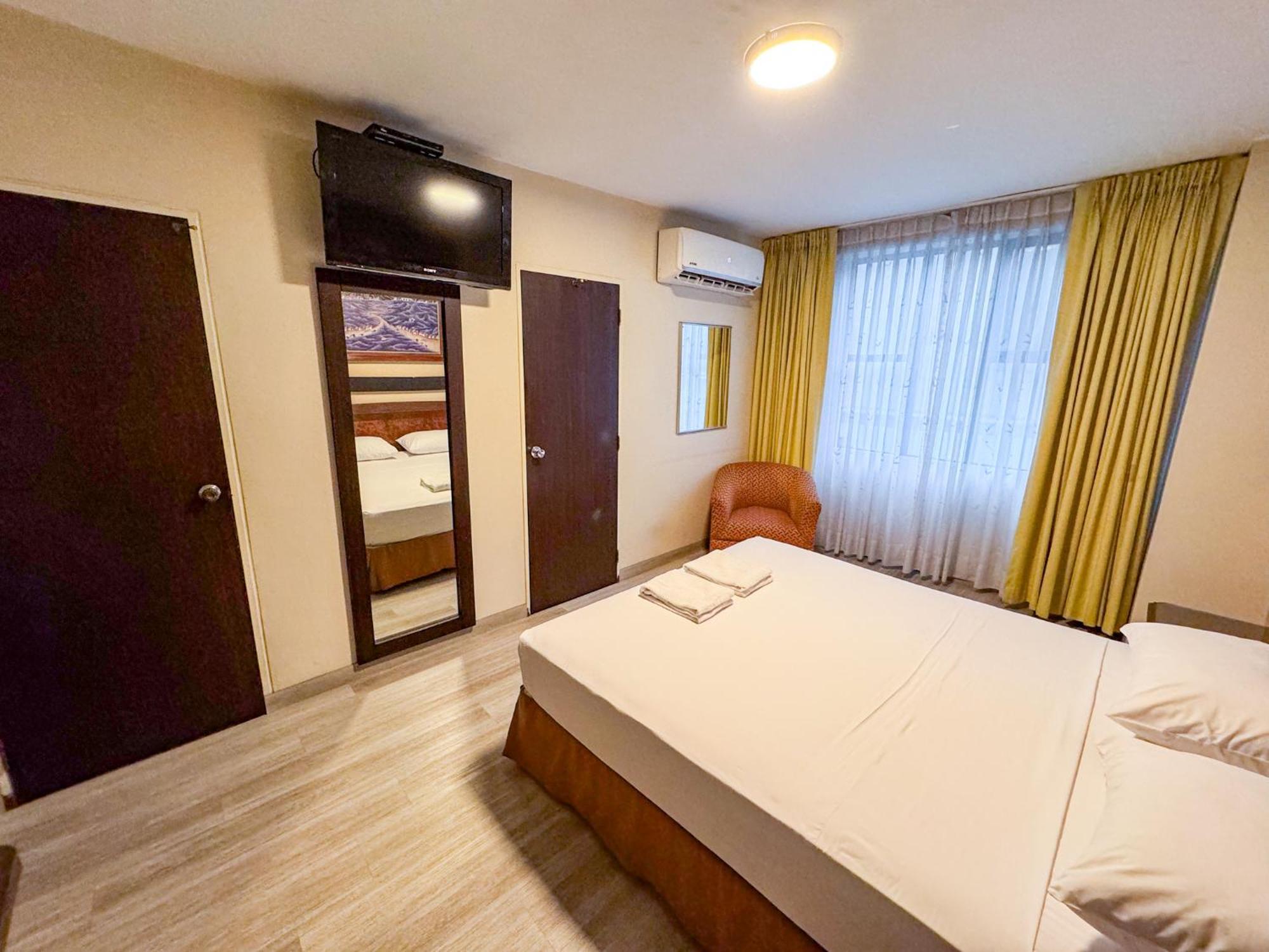 Gh Alexander Hotel 과야킬 외부 사진
